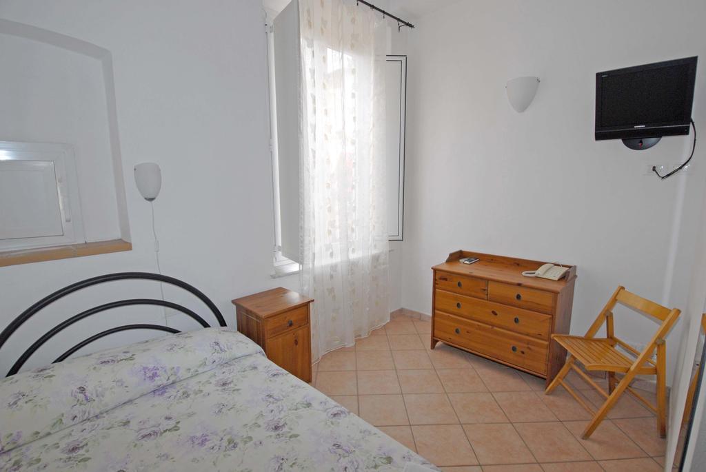 Hotel Luana В'яреджо Номер фото