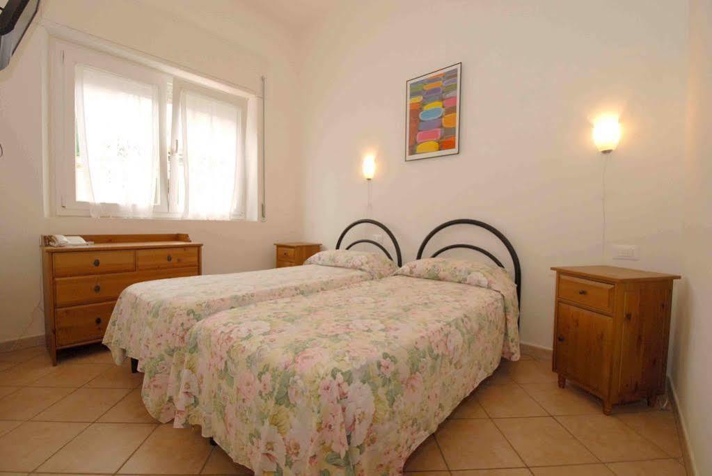 Hotel Luana В'яреджо Екстер'єр фото