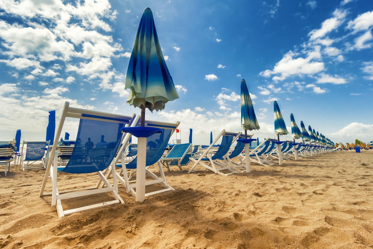 Hotel Luana В'яреджо Екстер'єр фото